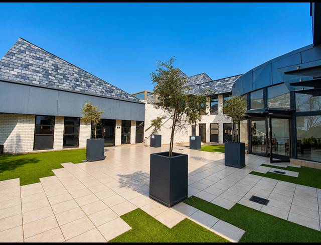 235M² OFFICE TO LET IN HURLINGHAM